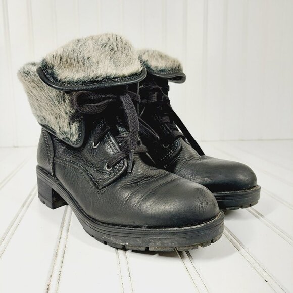 Clarks Black Polished Leather Fur Lined Boots H 704 - Picture 3 of 11